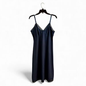 ⭐️ Vintage 1990’s Dark Teal Lace Satin Slip Dress - PTP 18